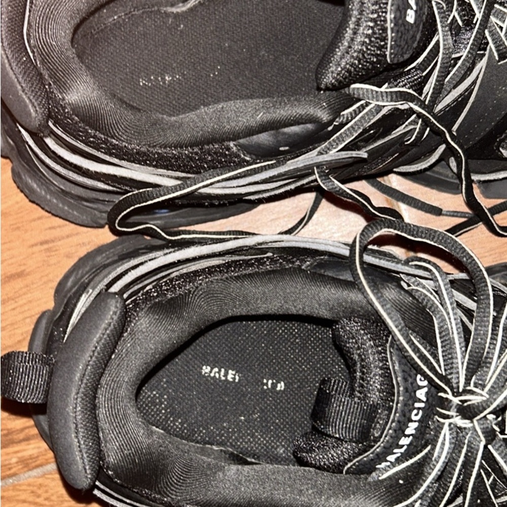 Balenciaga Men's Black Athletic Shoes - Picture 3 of 3